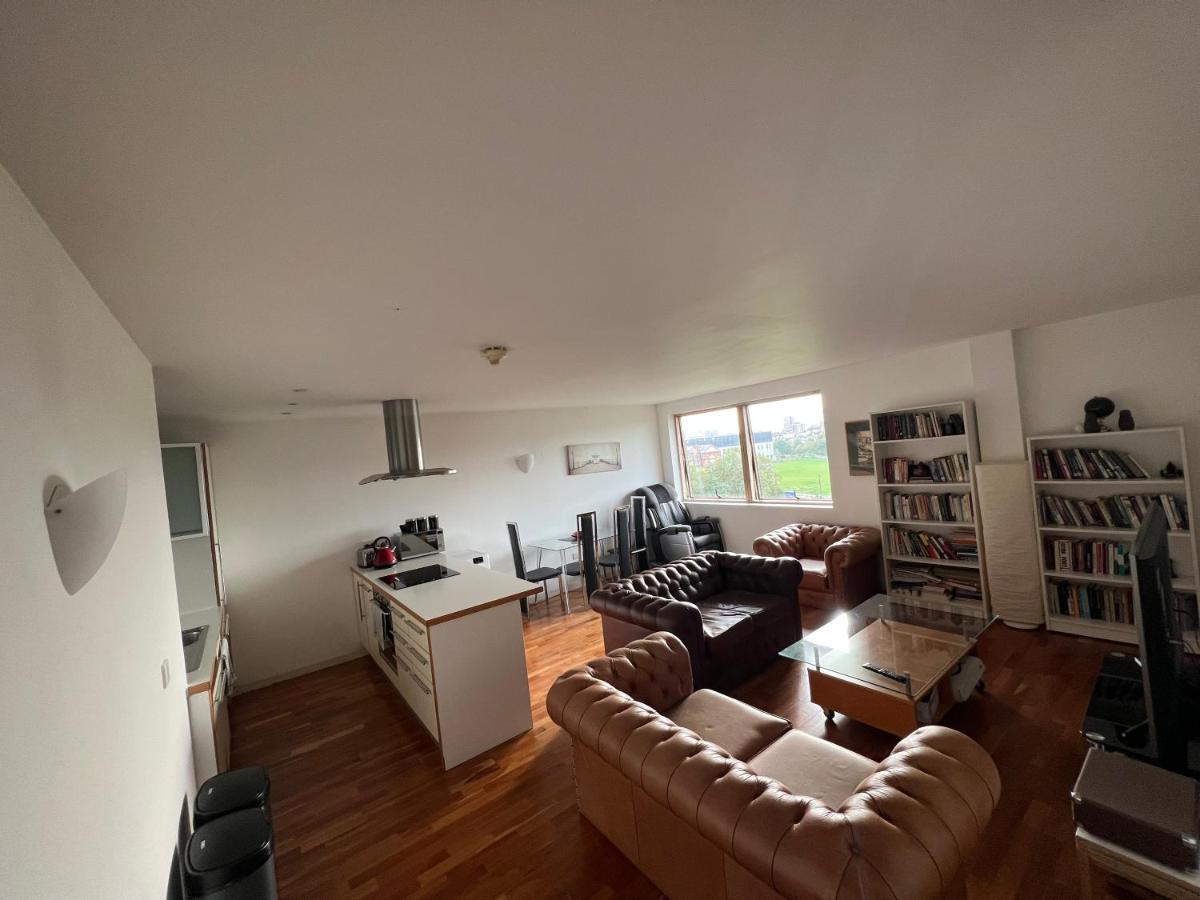 2 Bed 2 Bath Luxury Apartment In Central Londen Buitenkant foto